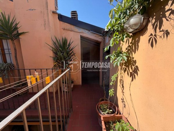 locale commerciale in vendita a Bologna in zona Centro Storico