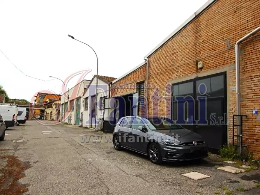 negozio in vendita a Bologna in zona Borgo Panigale