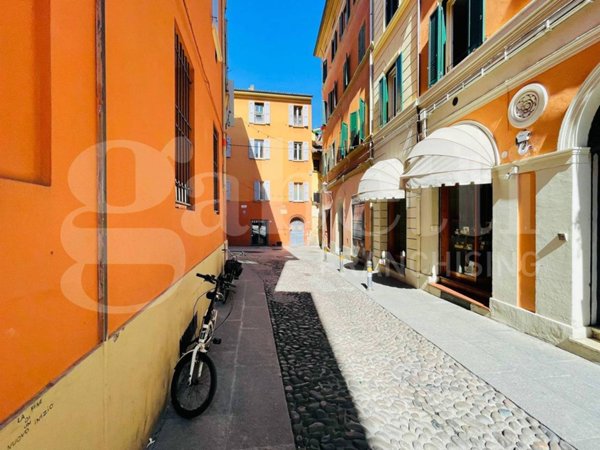 appartamento in vendita a Bologna in zona Centro Storico