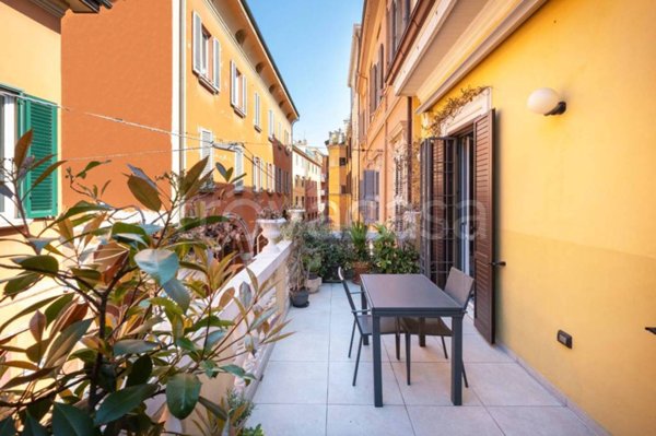 casa indipendente in vendita a Bologna in zona Centro Storico
