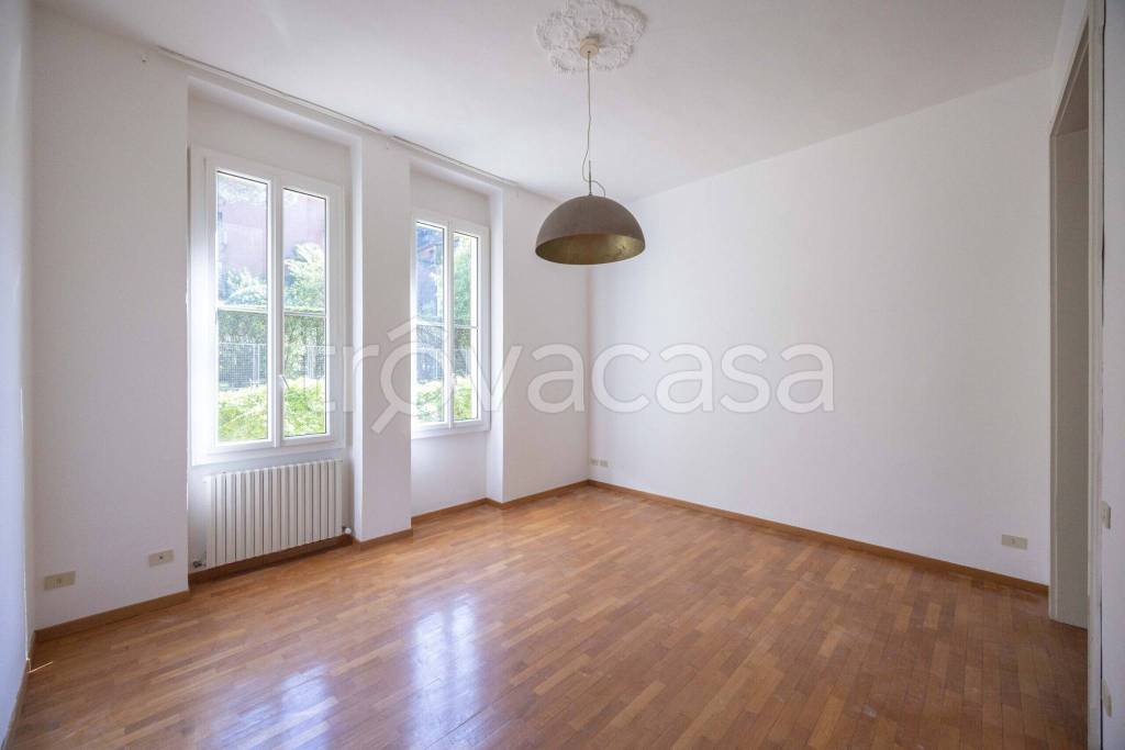 appartamento in vendita a Bologna in zona Saragozza