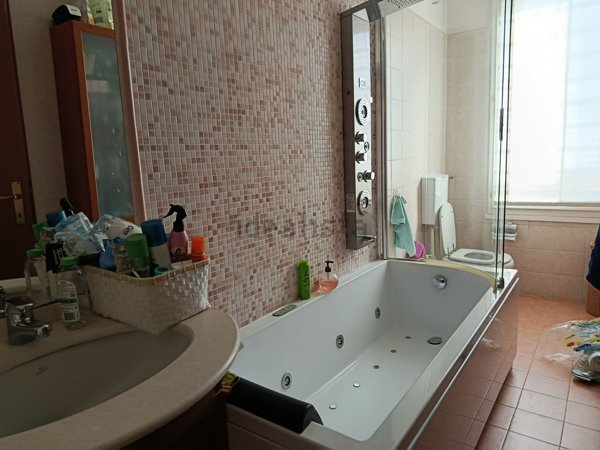 casa indipendente in vendita a Bologna