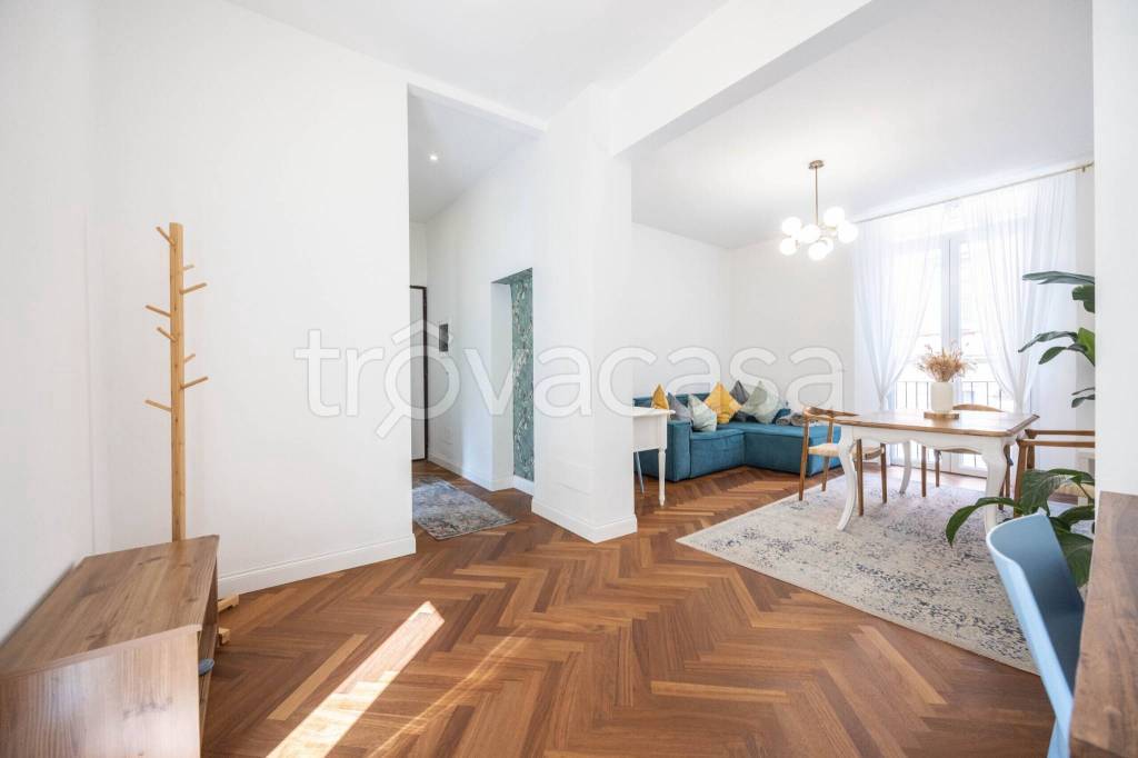 appartamento in vendita a Bologna in zona Santo Stefano