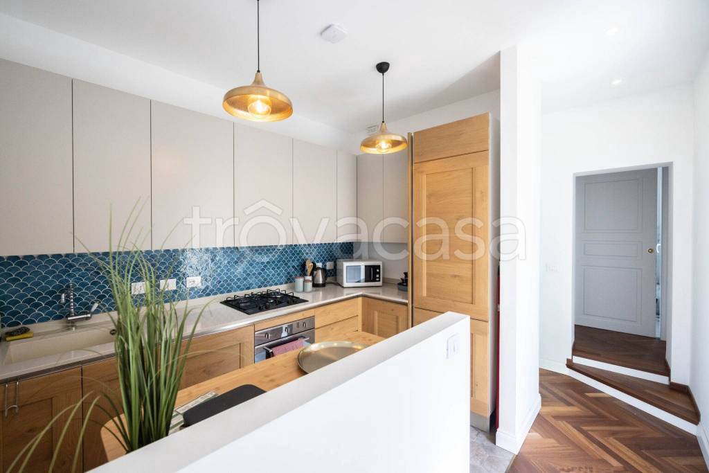 appartamento in vendita a Bologna in zona Santo Stefano