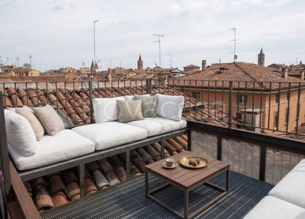 appartamento in vendita a Bologna in zona Centro Storico