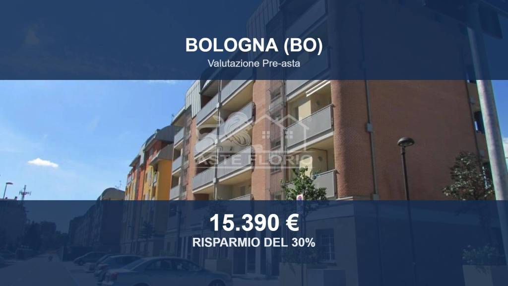 locale commerciale in vendita a Bologna in zona San Vitale