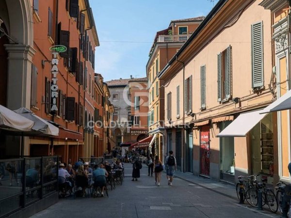 appartamento in vendita a Bologna in zona Centro Storico