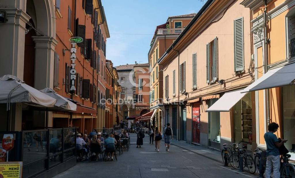 appartamento in vendita a Bologna in zona Centro Storico