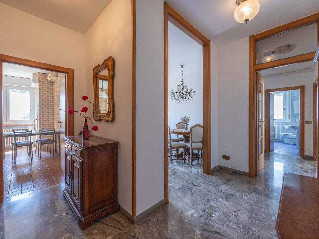 appartamento in vendita a Bologna in zona Savena