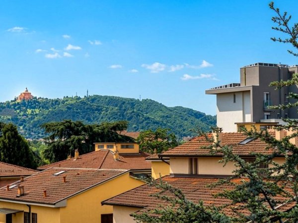 appartamento in vendita a Bologna in zona Aeroporto