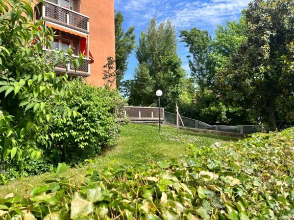 appartamento in vendita a Bologna in zona Savena