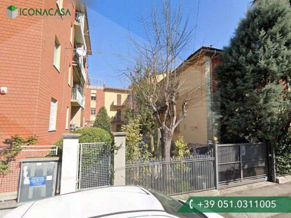 appartamento in vendita a Bologna in zona Saragozza
