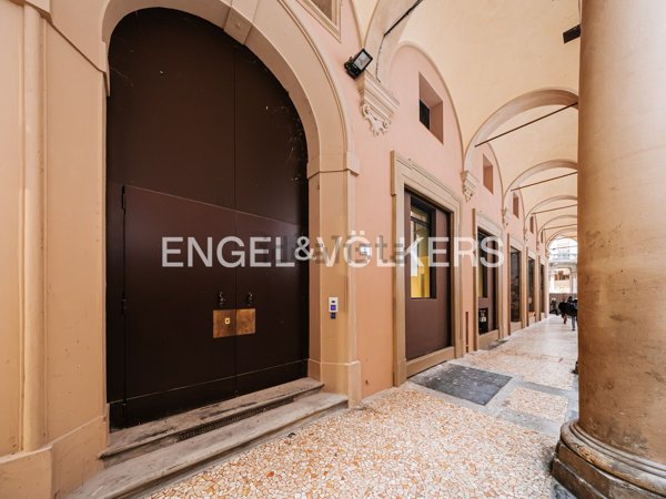 appartamento in vendita a Bologna in zona Centro Storico