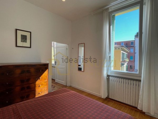 appartamento in vendita a Bologna in zona Santo Stefano