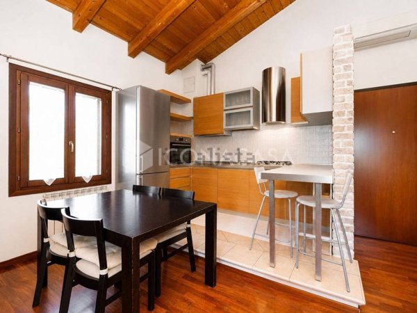appartamento in vendita a Bologna in zona Quartiere Navile