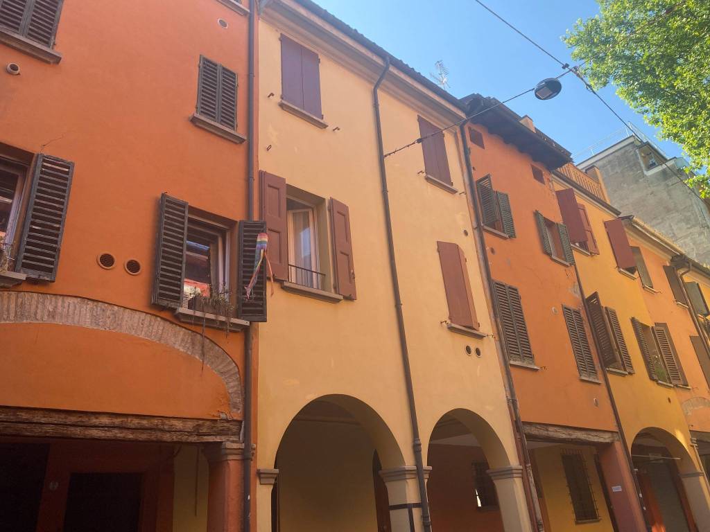 appartamento in vendita a Bologna