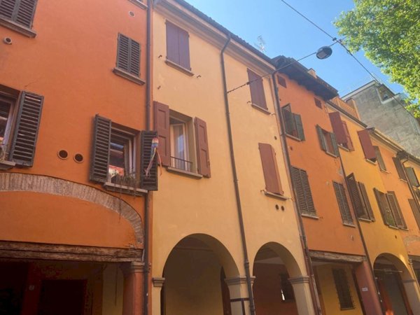 appartamento in vendita a Bologna