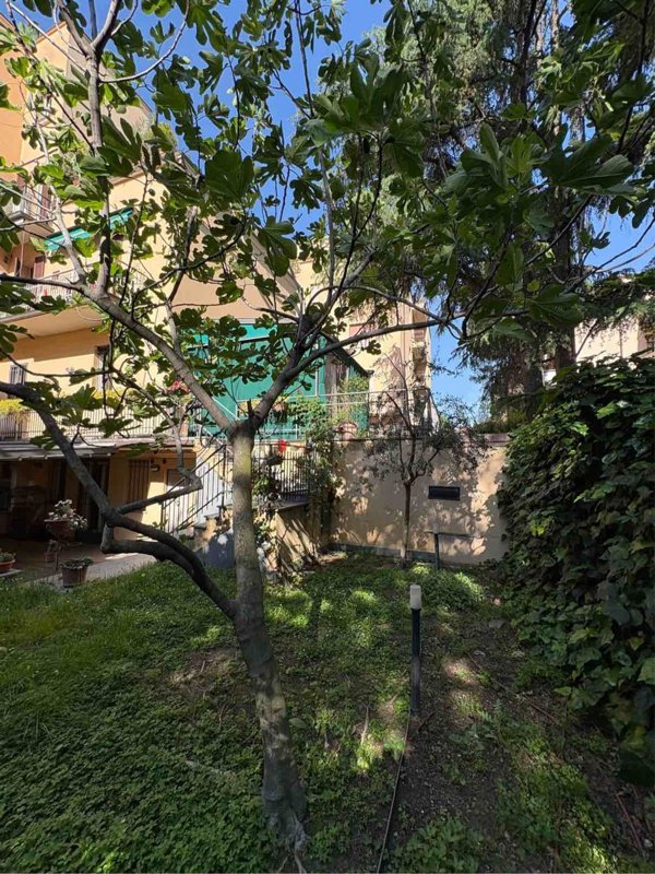 appartamento in vendita a Bologna