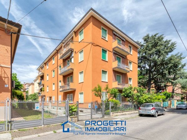 appartamento in vendita a Bologna in zona Savena