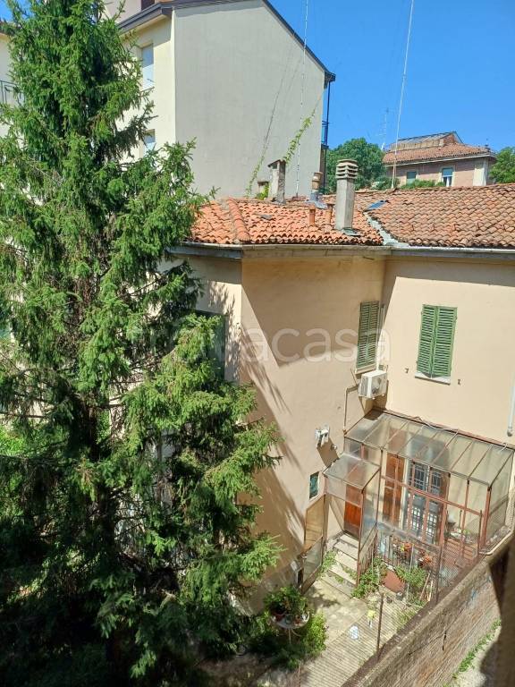 casa indipendente in vendita a Bologna in zona San Vitale