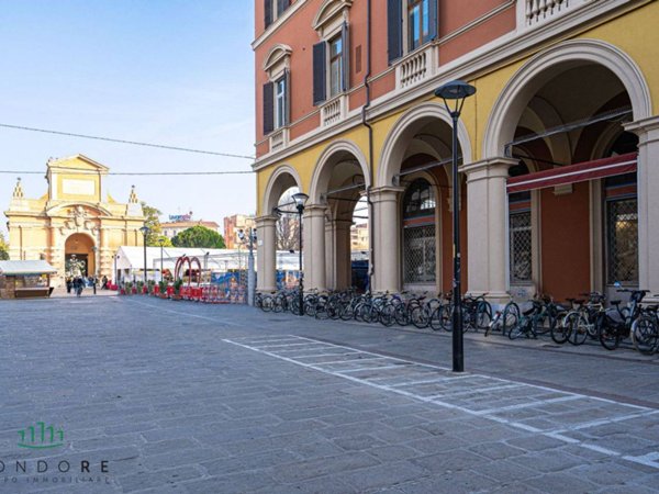 appartamento in vendita a Bologna in zona Centro Storico