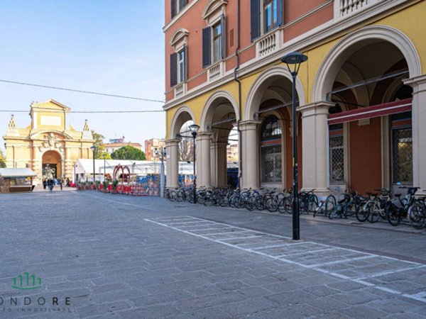 appartamento in vendita a Bologna in zona Centro Storico