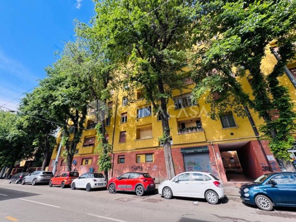 appartamento in vendita a Bologna in zona Saffi