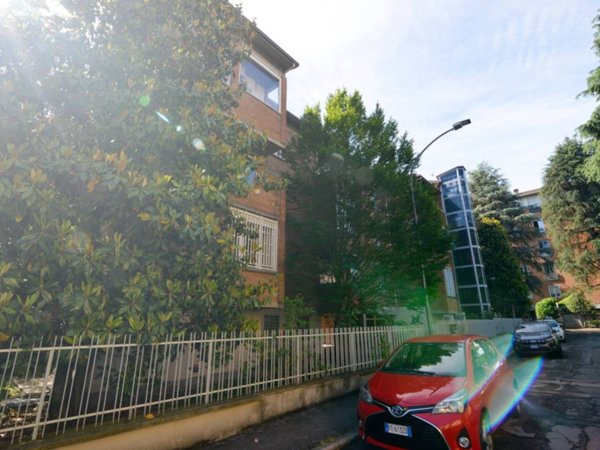 appartamento in vendita a Bologna in zona Savena