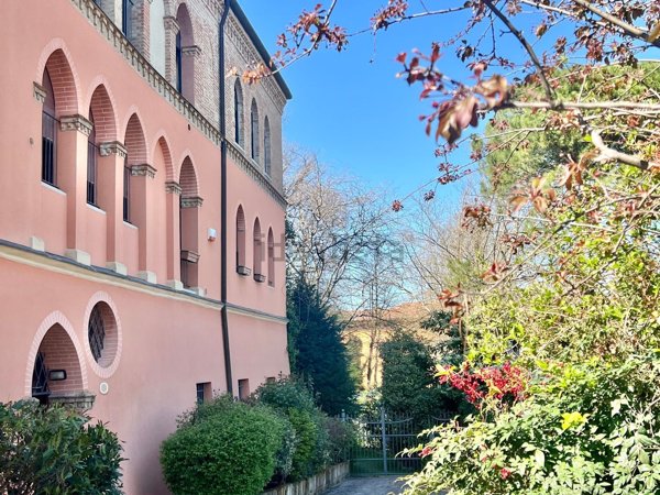 appartamento in vendita a Bologna in zona Santo Stefano