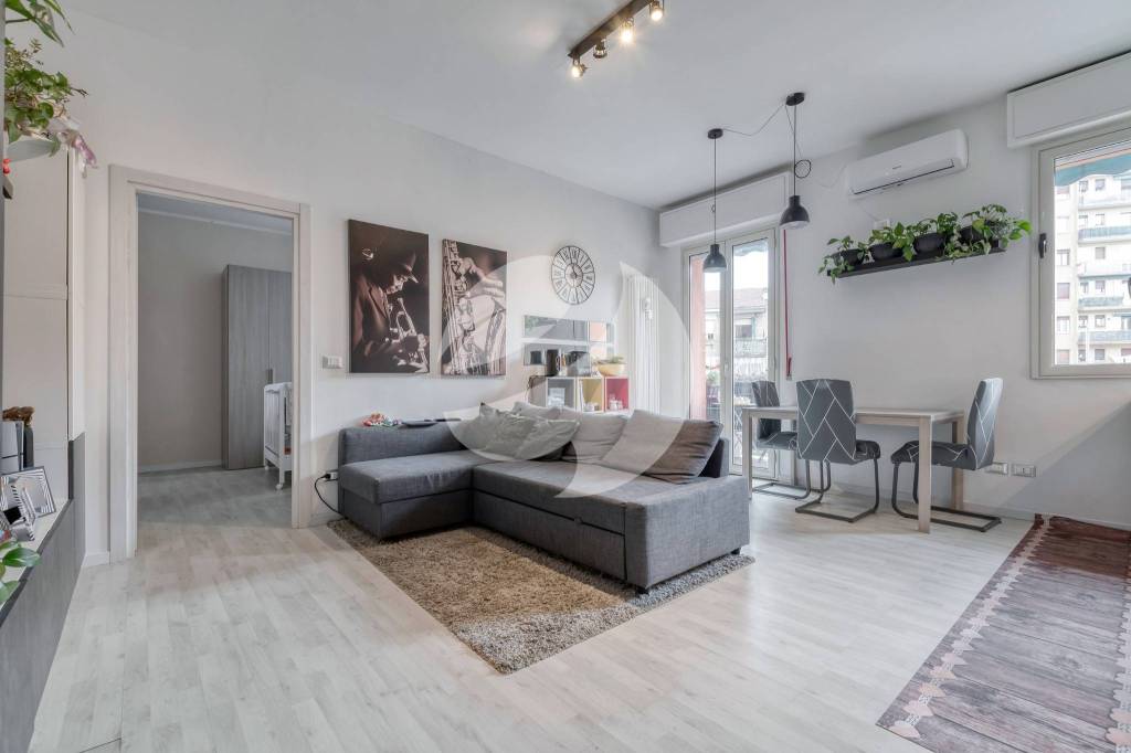 appartamento in vendita a Bologna in zona Savena