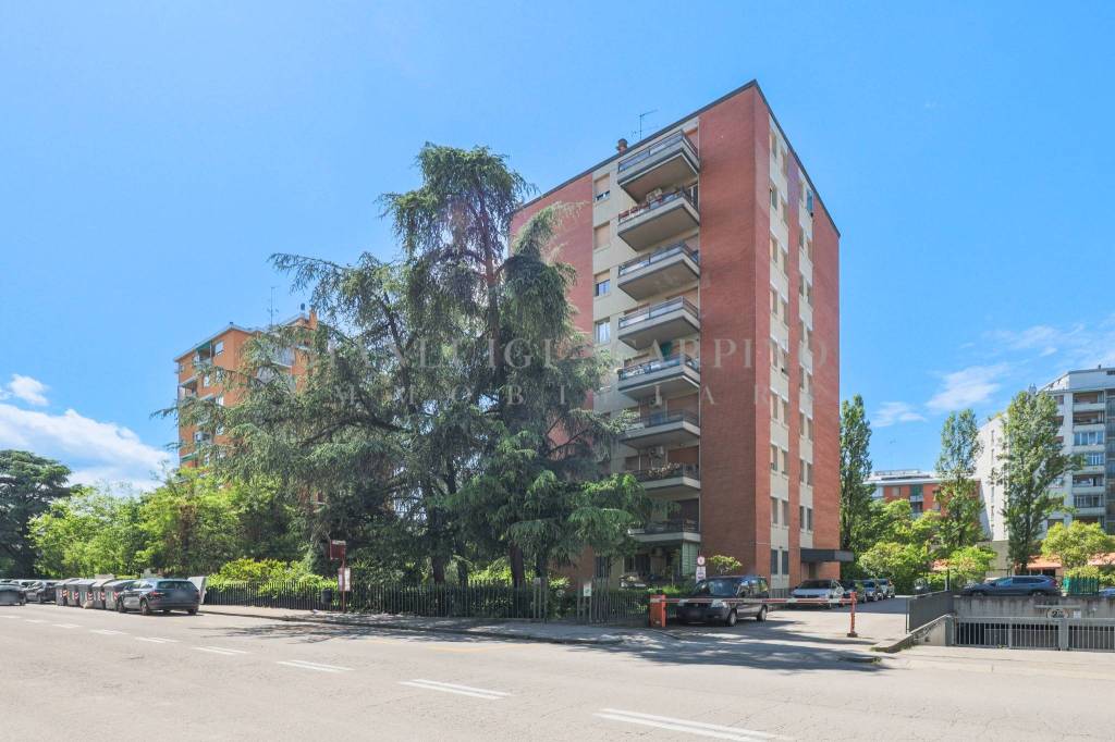 appartamento in vendita a Bologna in zona Savena