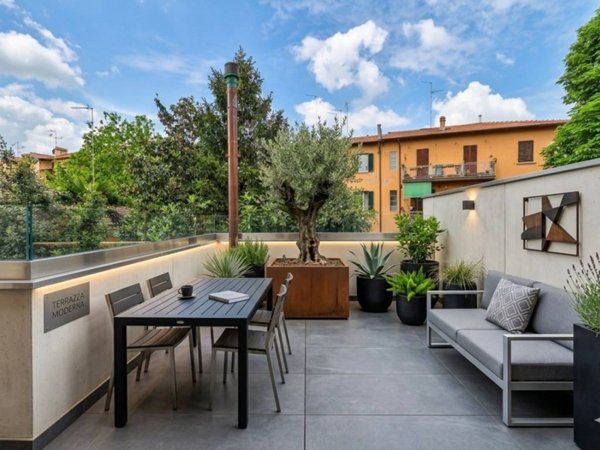 appartamento in vendita a Bologna in zona Saragozza