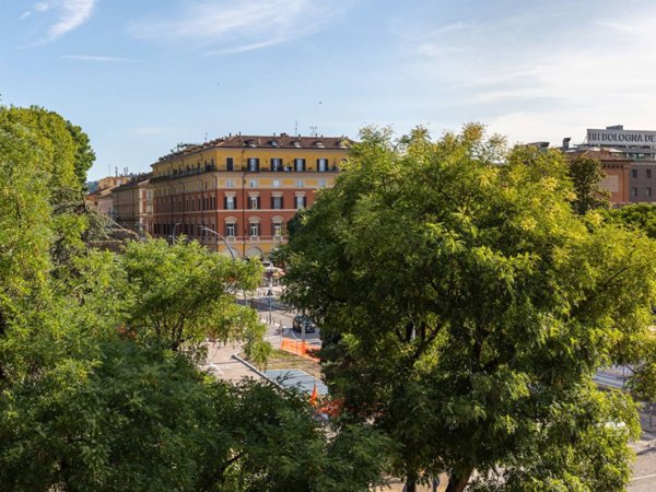 appartamento in vendita a Bologna in zona Centro Storico