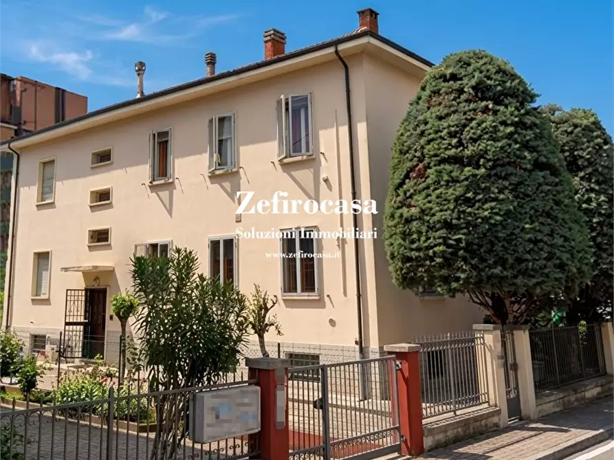 casa indipendente in vendita a Bologna in zona Corticella