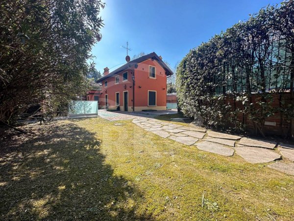 casa indipendente in vendita a Bologna in zona Santo Stefano