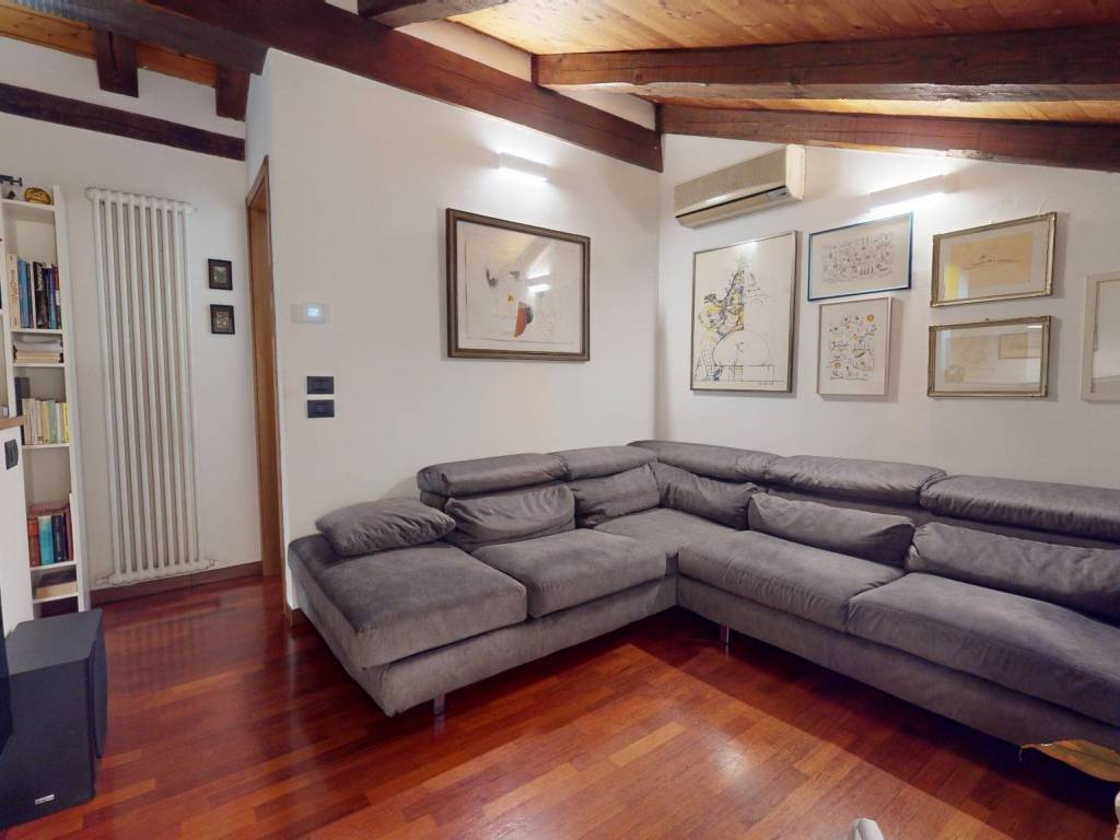 appartamento in vendita a Bologna