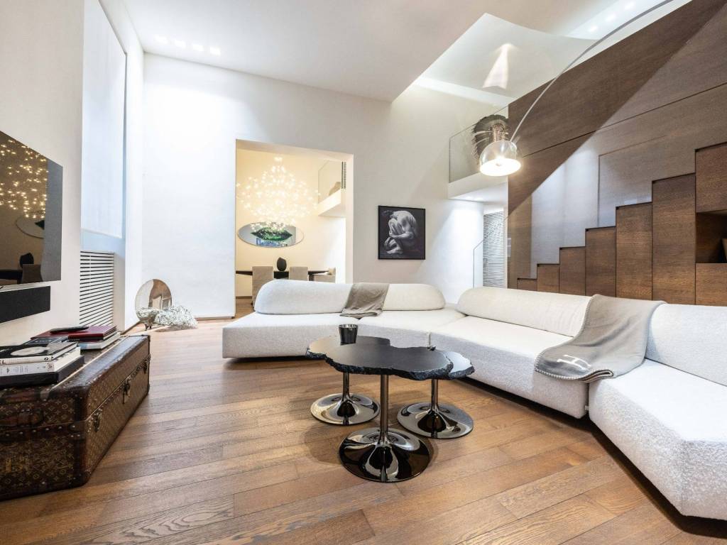 appartamento in vendita a Bologna in zona Santo Stefano