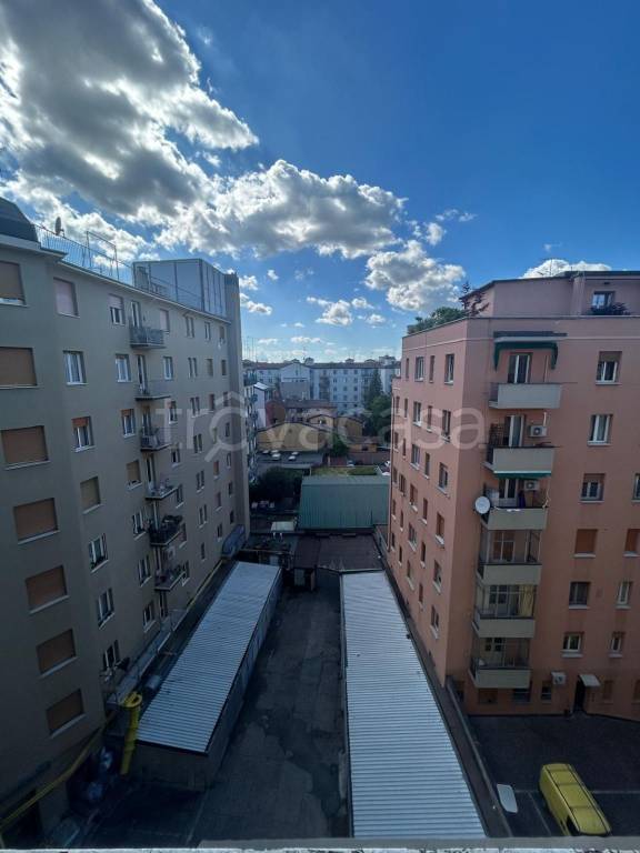appartamento in vendita a Bologna in zona Reno