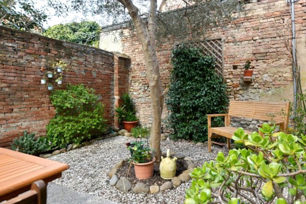 appartamento in vendita a Bologna in zona Santo Stefano