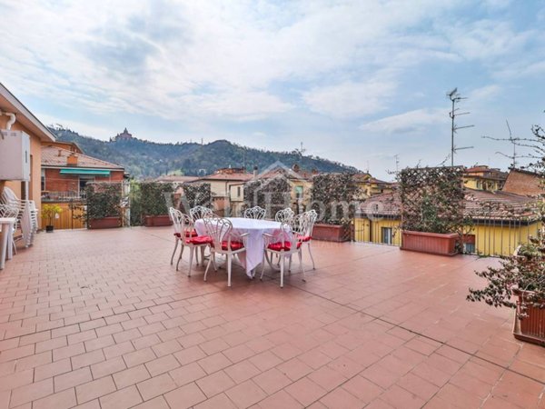 appartamento in vendita a Bologna in zona Saragozza