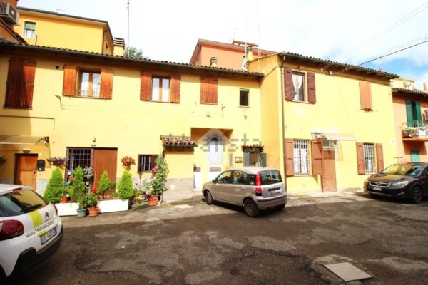 appartamento in vendita a Bologna in zona Andrea Costa