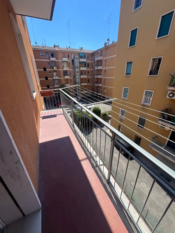 appartamento in vendita a Bologna in zona Saffi