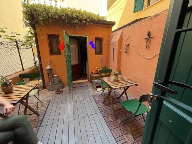 appartamento in vendita a Bologna in zona Centro Storico