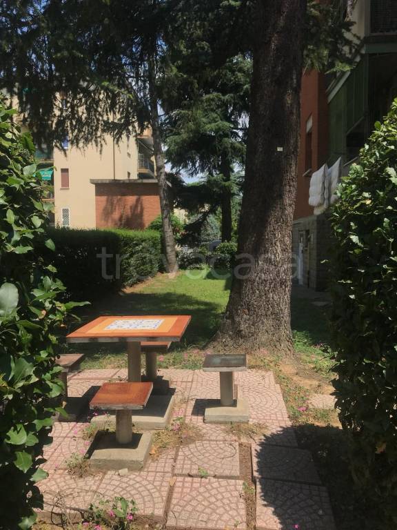 appartamento in vendita a Bologna in zona Savena