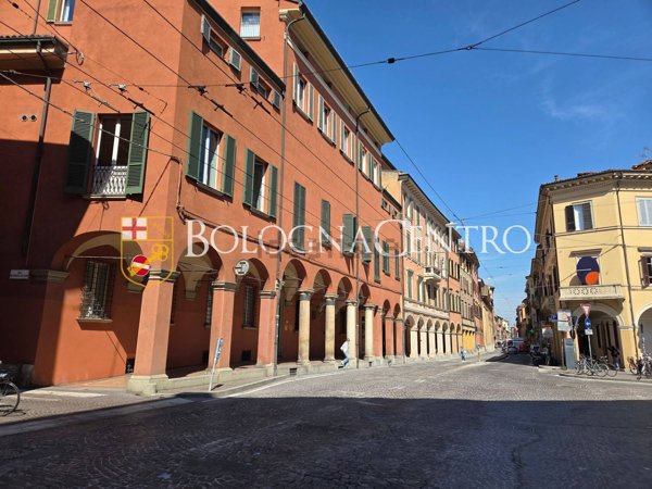 appartamento in vendita a Bologna in zona Santo Stefano