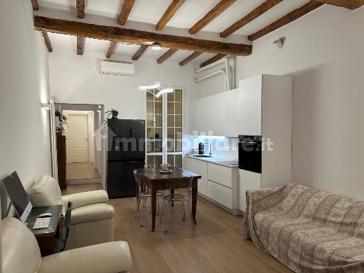 appartamento in vendita a Bologna in zona Santo Stefano