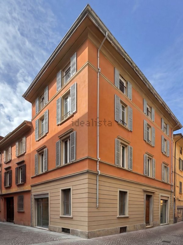 appartamento in vendita a Bologna in zona Centro Storico
