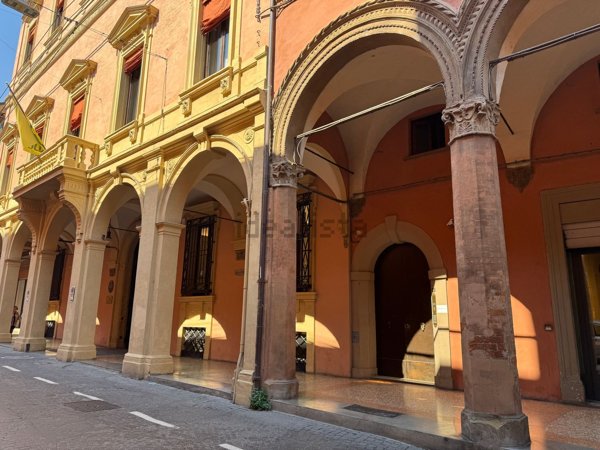 appartamento in vendita a Bologna in zona Quartiere Porto