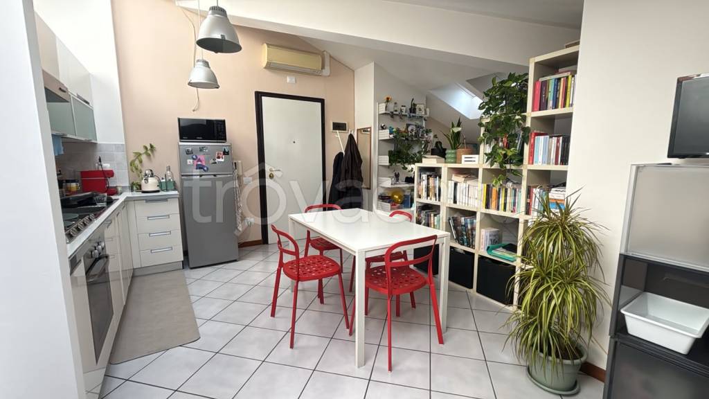 appartamento in vendita a Bologna in zona Santa Viola