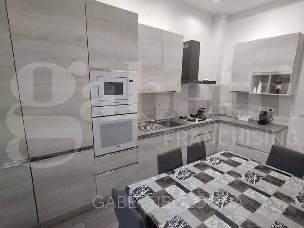 appartamento in vendita a Bologna in zona San Vitale